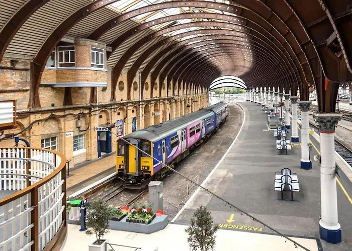 42 Is The Answer- Stunning Townhouse Appearing On Tv Show Сasa de vacaciones