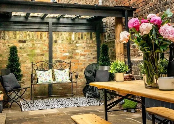 42 Is The Answer- Stunning Townhouse Appearing On Tv Show